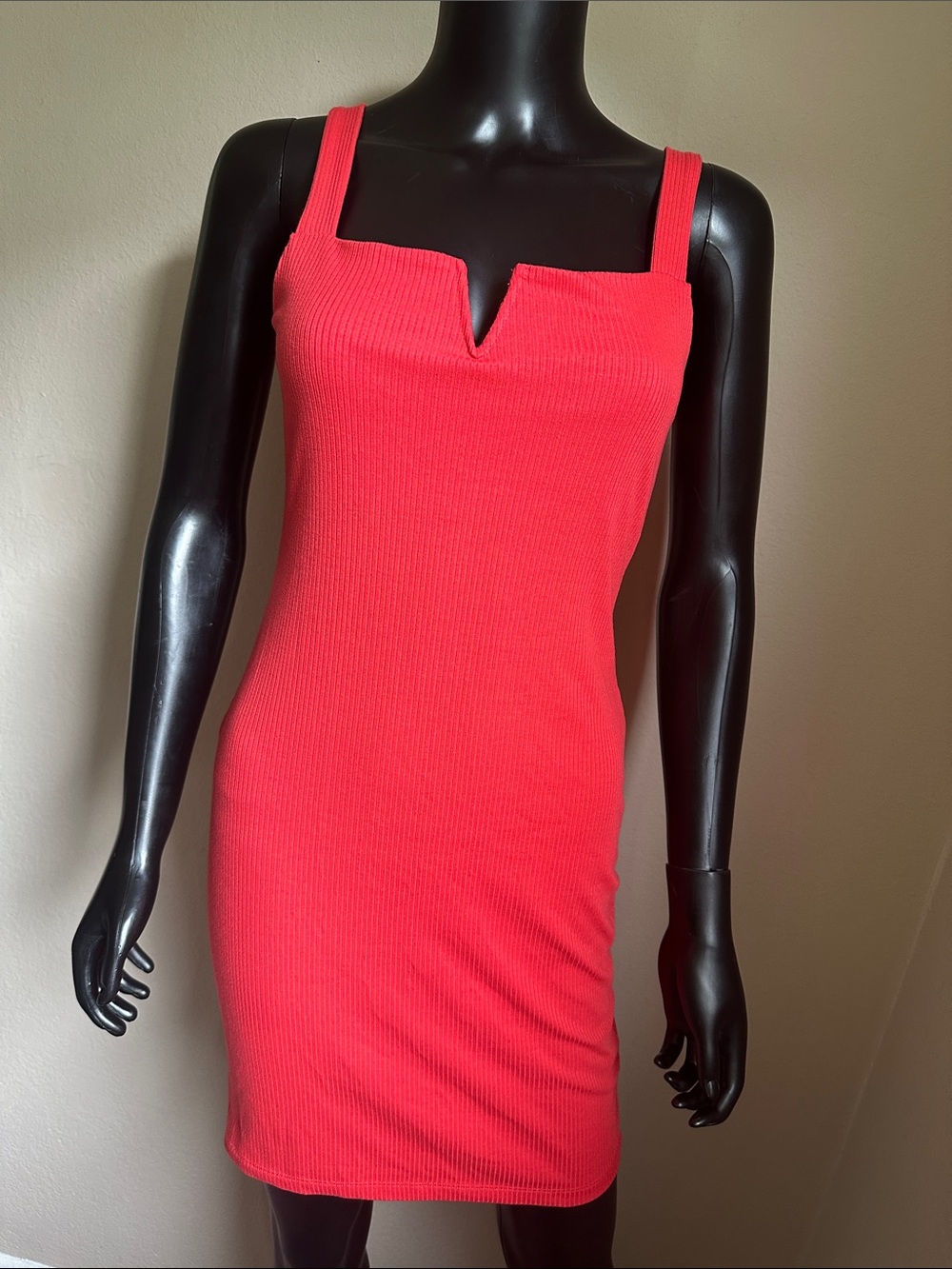 Good Luck Gem Coral Red Ribbed Midi Dress with V-Notch